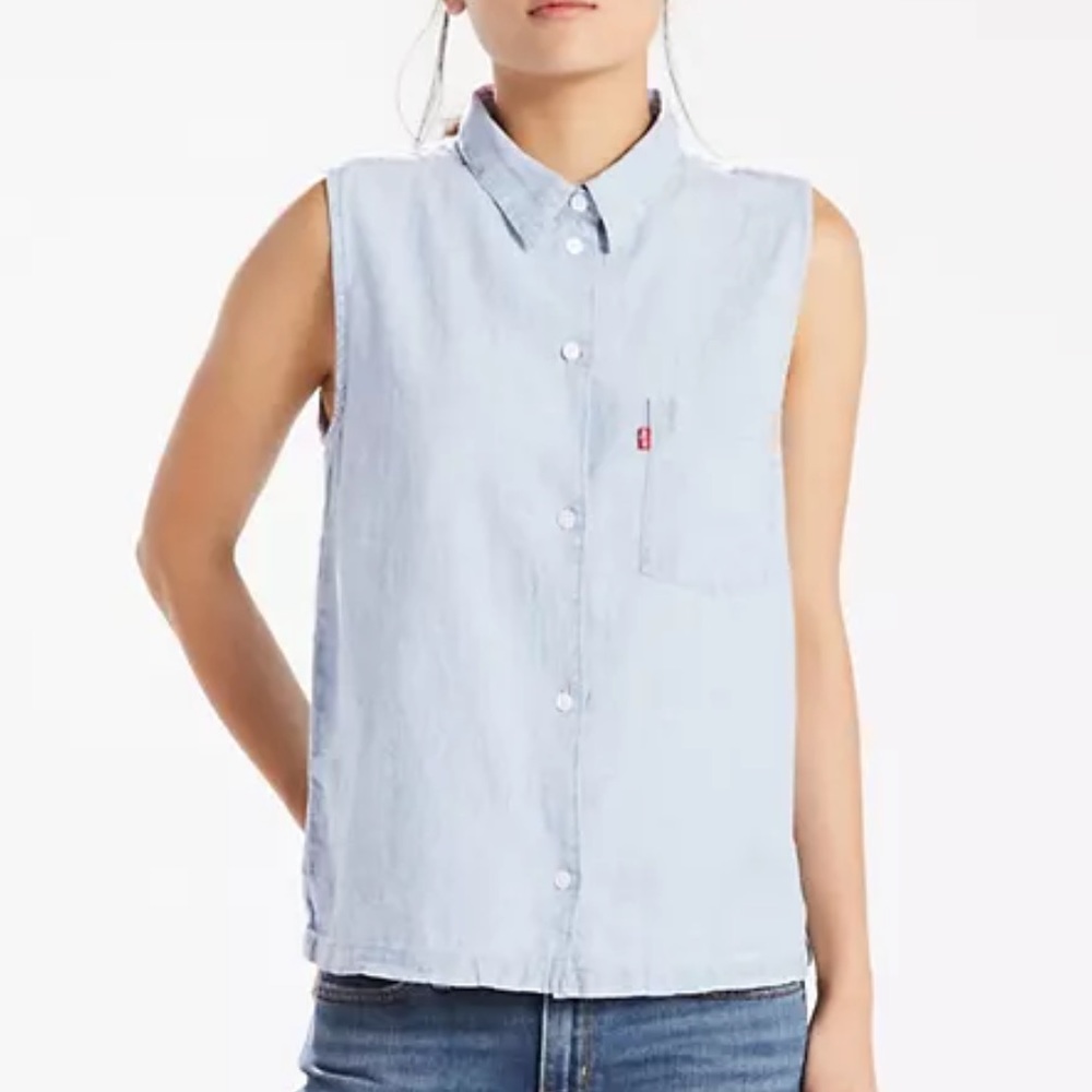 Levi’s || Womens Vintage Sleeveless Chambray Denim Shirt